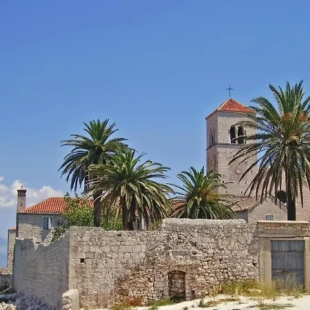 In Okrug Gornji With Terrace, Air Condition, Wifi, Washing Machine Lägenhet Trogir