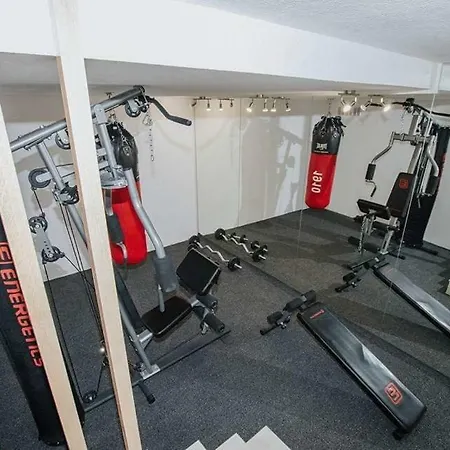 In Okrug Gornji With Terrace, Air Condition, Wifi, Washing Machine *